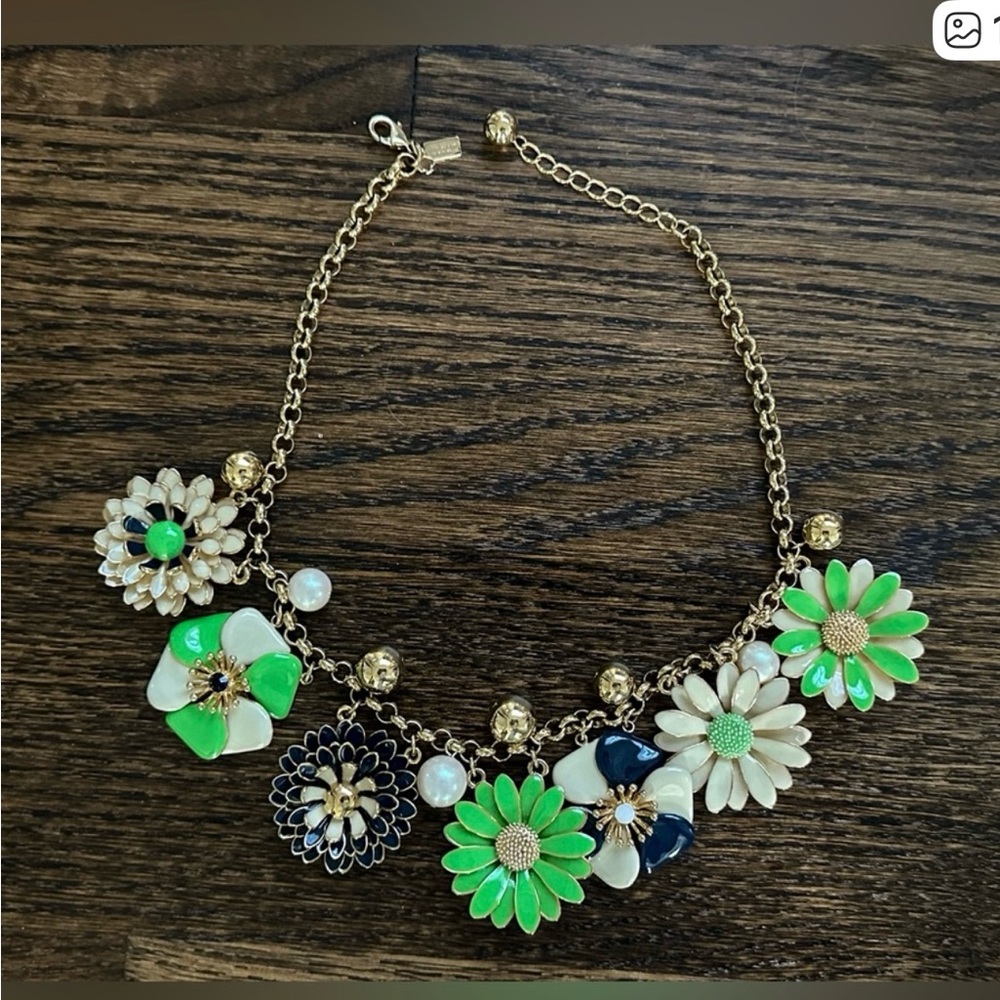kate spade Green White Navy Gold Flower Charm Necklace